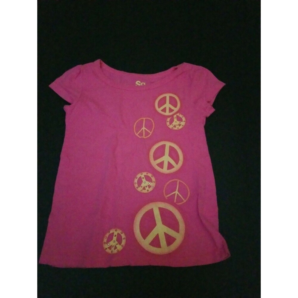 Girl's pink SO xs/s 7/8 pink short sleeve t shirt peace signs